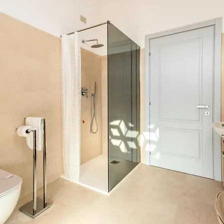 Ca' Bianca Loft Near Gardaland Peschiera del Garda
