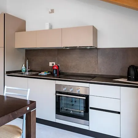 Ca' Bianca Loft Near Gardaland דירה